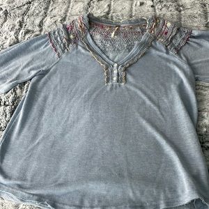 Free people women size M top, nice condition